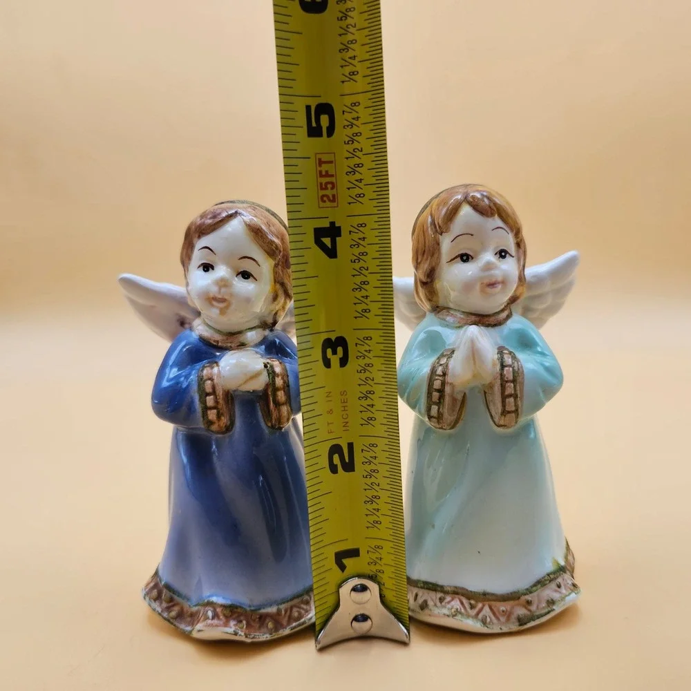 Ceramic‎ Angel Figurines Salt Pepper Shakers Praying Vintage Kitchen Decor Set